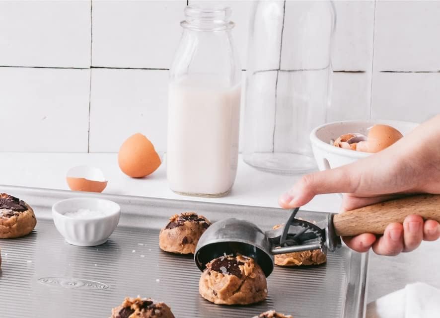 USA Pan Bakeware Half Sheet Pan, Set of 2 Baking Sheets, Aluminized Steel