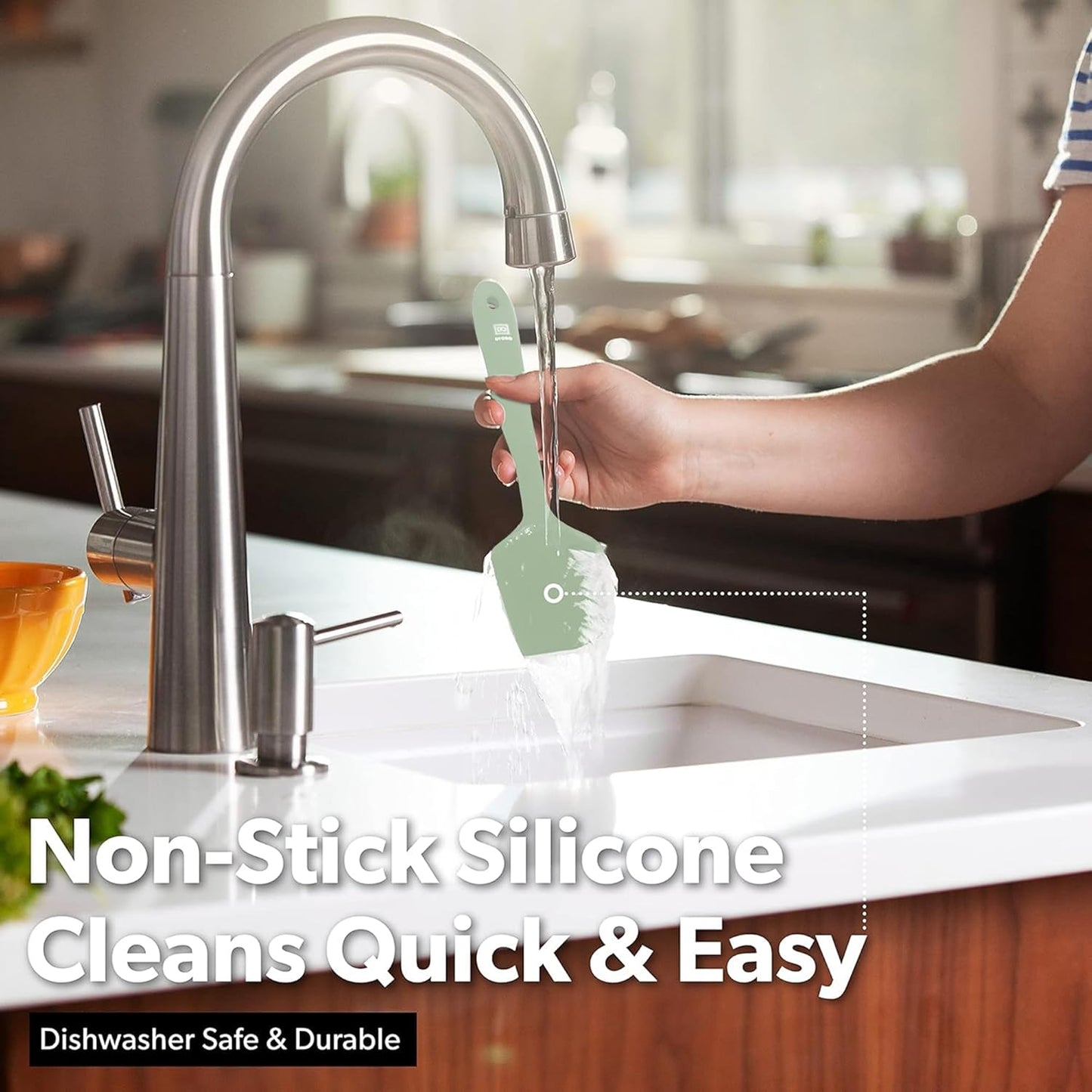 di Oro Living Silicone Spatula Set - Rubber Kitchen Spatulas for Baking, Cooking, Mixing - 600°F Heat-Resistant & BPA Free Silicone Scraper Spatulas for Nonstick Cookware - Dishwasher Safe (3pc, Sage)