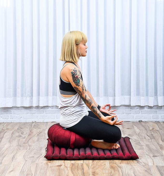 Leewadee Meditation Cushion Set – 1 Round Zafu Meditation Pillow and 1 Square Roll-Up Zabuton Meditation Mat, Pillows Bundle Filled with Kapok