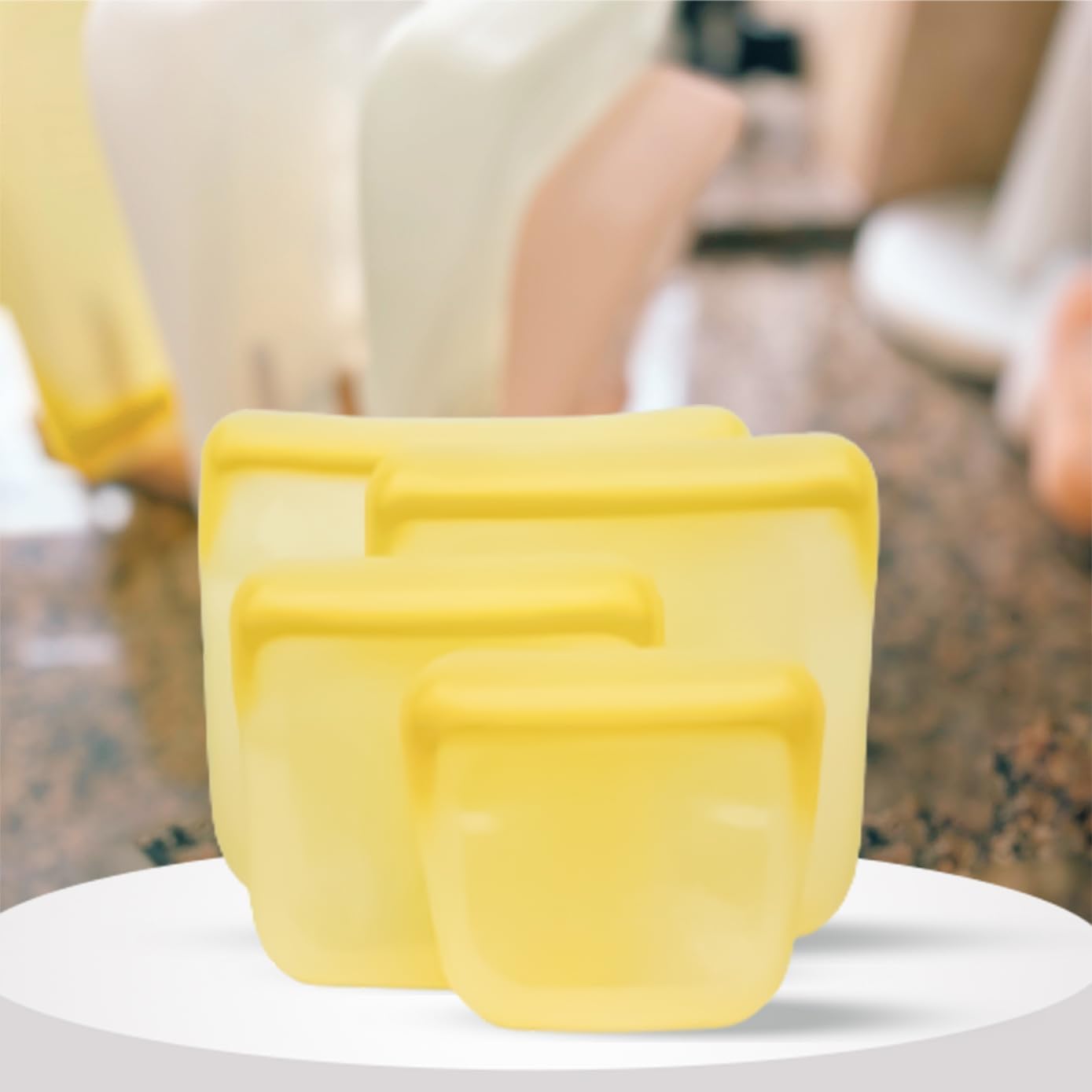 purifyou Set of 5 Reusable Silicone Storage Snack Bags 6oz / 16oz / 32oz / 64oz Self-Seal Food Storage Container for Fruits, Vegetables, Sandwiches, Dishwasher Safe & Leak-free (PastelYellow, 16oz)