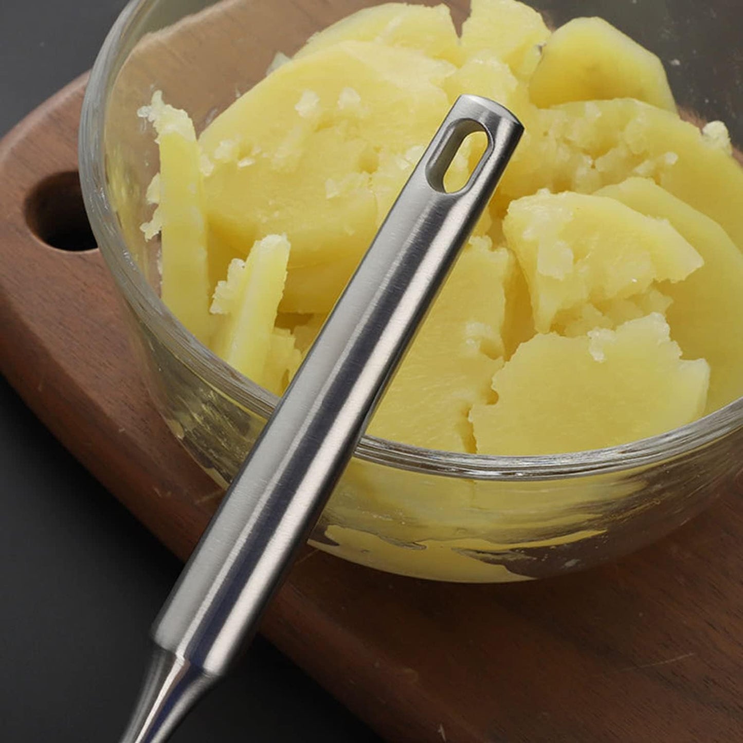 Potato Masher, Stainless Steel Potato Masher,Large Heavy Duty Metal Mashing Utensil,Silver,1 Pieces,7.87 Inch.