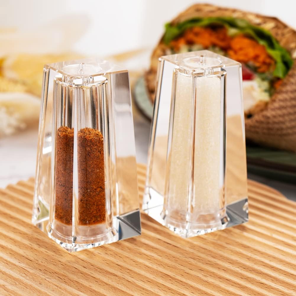 Salt and Pepper Shaker Set Spice Dispenser Refillable Design Cut Crystal Seasoning Shaker Kitchen Decor for Cooking Table, RV, Dinner Party, Camping BBQ (Set Of 2)