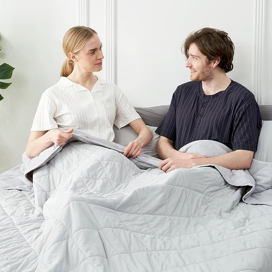 Cozy Bliss Cooling Blanket for Hot Sleepers, Q-Max 0.4 Cooling Comfort King Size, Cold Blankets for Night Sweats Sleeping, Ultra-Cool Lightweight Breathable Summer Blanket for Bed