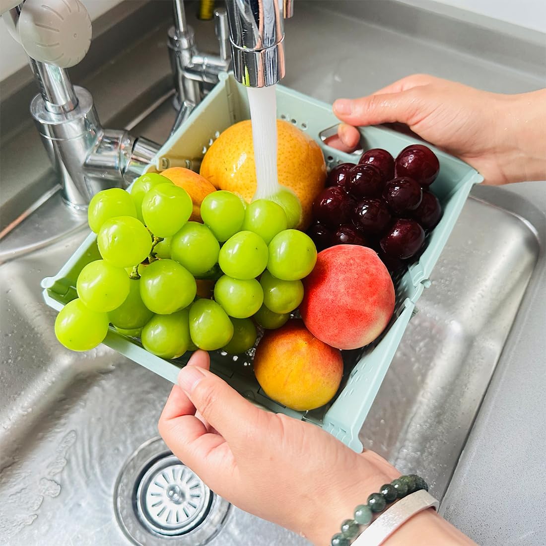 2 Pcs Collapsible Colanders Foldable Strainers - Kitchen & Camping Basket for Fruits, Pasta, Vegetables, Berries - Space Saving, Stackable Storage, Picnic Essentials