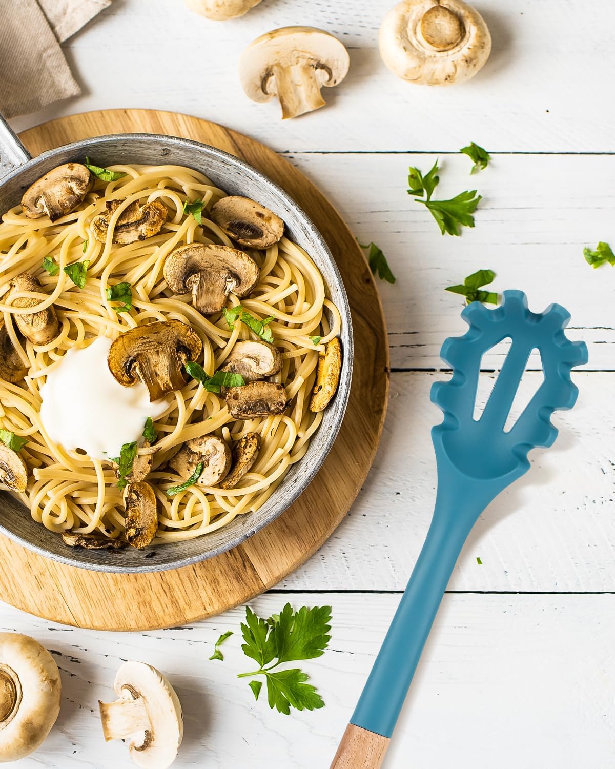 Silicone Pasta Fork, Kitchen Heat Resistant Noodle Spoon Server, BPA Free Spaghetti Strainer,12.8 inch (BLUE)