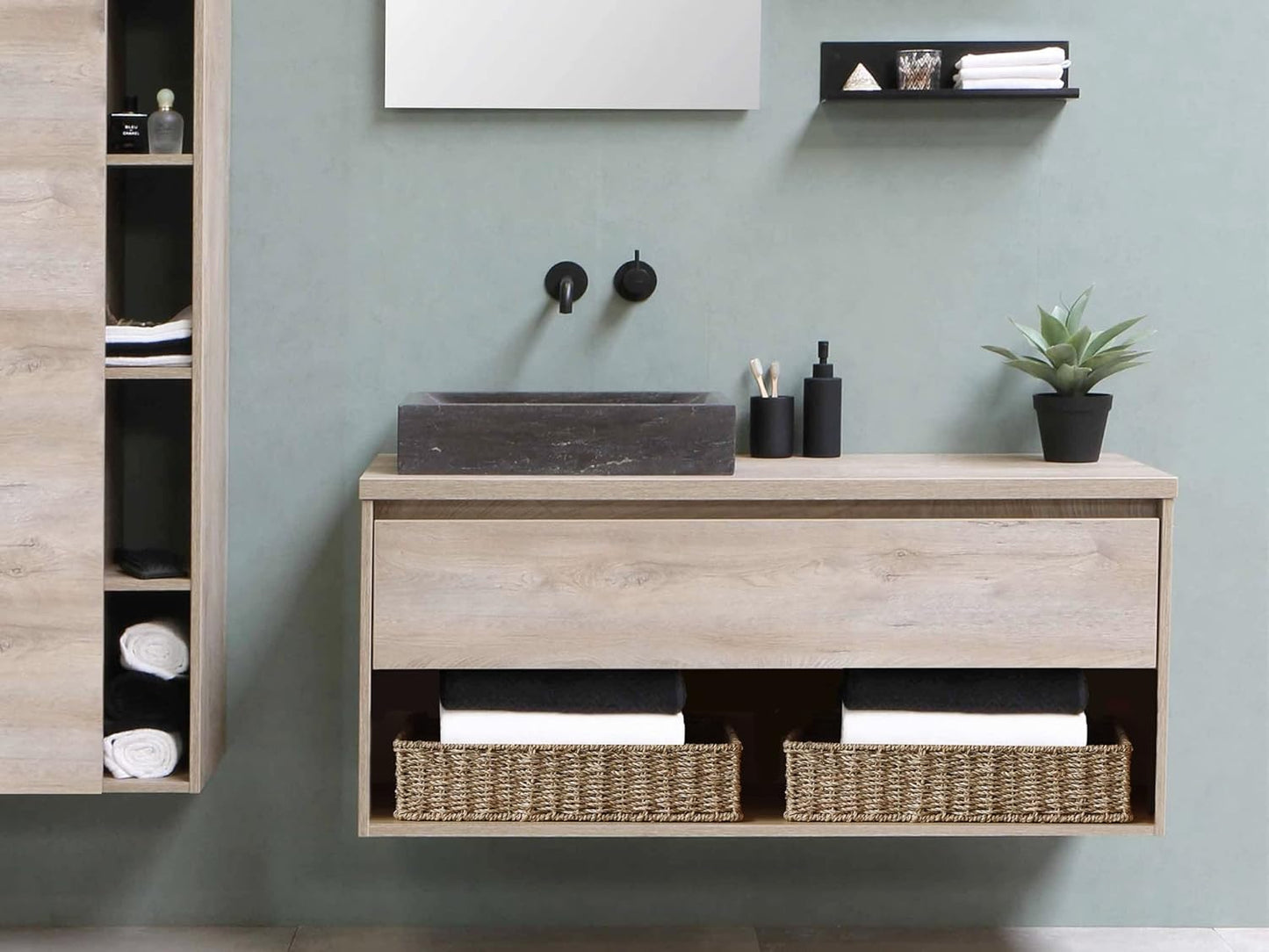 StorageWorks Large Seagrass Tray for Bathroom, Seagrass Storage Baskets for Shelves, Handwoven Natural Wicker Baskets for Organizing, 2-Pack