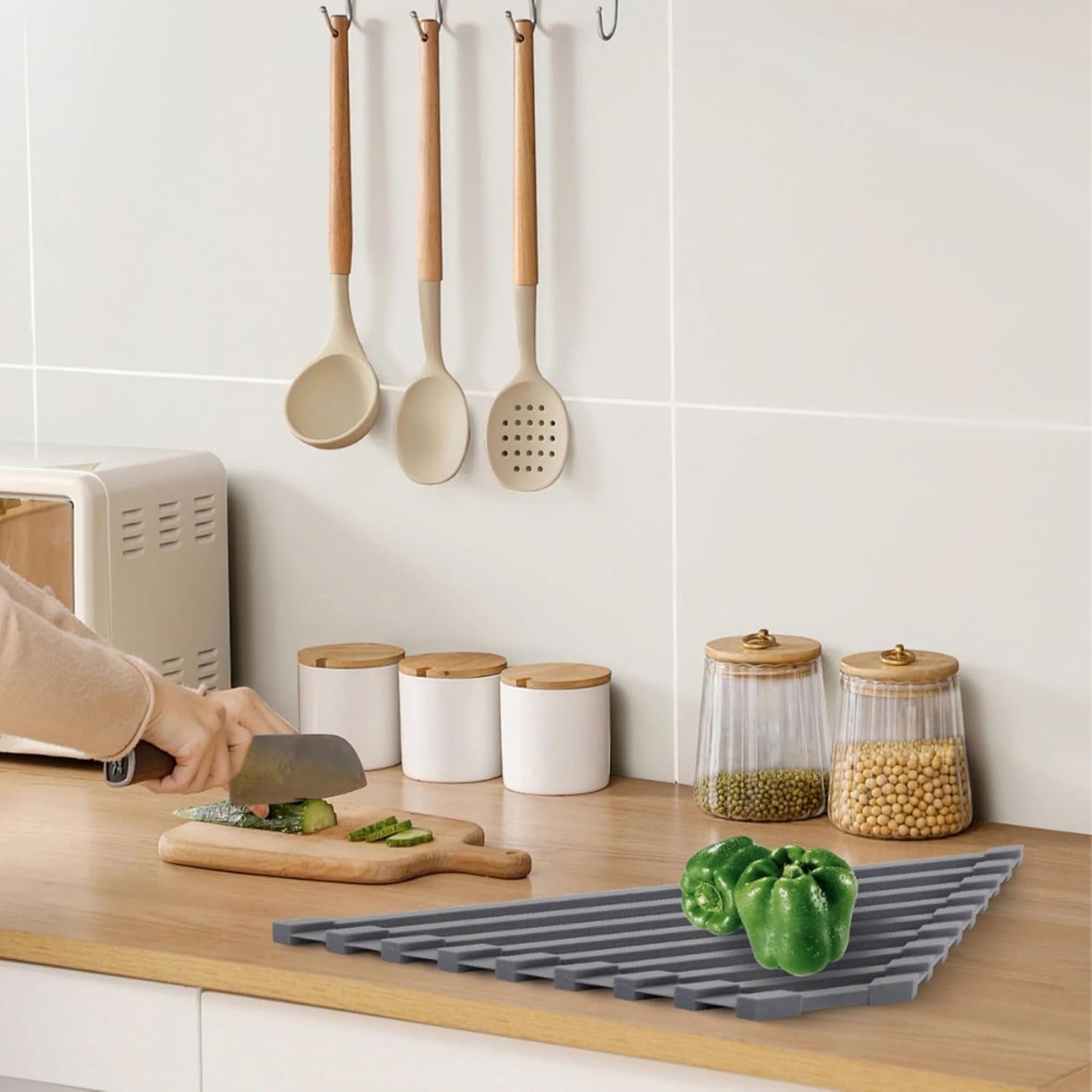 Dowell Over The Sink Roll-Up Triangle Dish Drying Rack Silicone Wrap, 9 Rods Dishwasher Safe, Food Safe, Heat Resistant, Foldable, Space-Saving, Multi-Purpose Sink Organizer for Any Surface