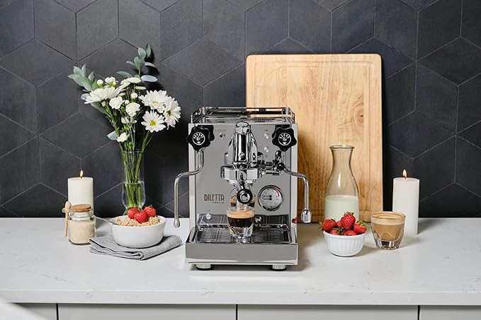 Diletta Bello Espresso Machine | Heat Exchanger | E61 | Manual Control | 3 Liter | Made In Italy | (Stainless Steel)