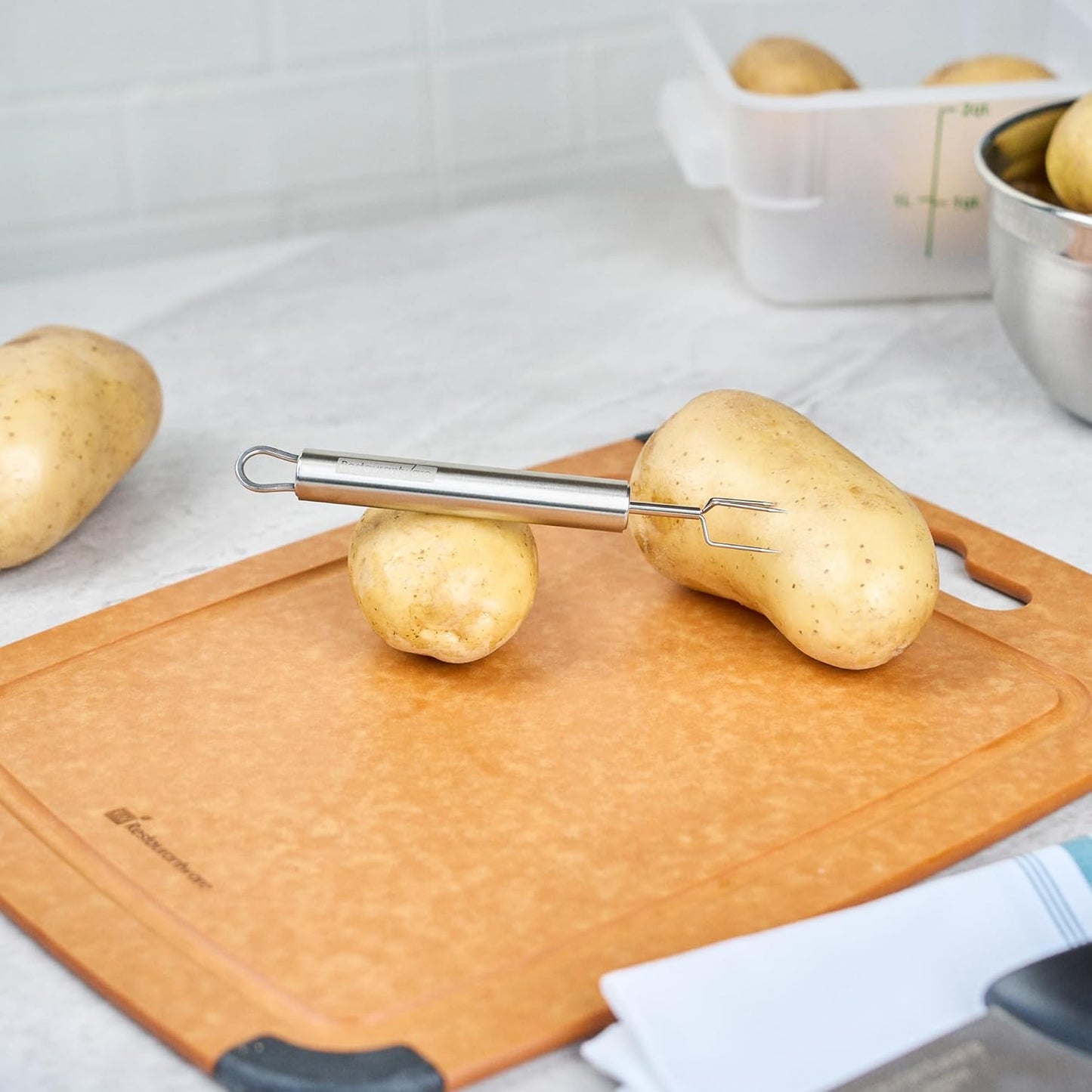 Restaurantware-German Standard 6.1 Inch Granny Forks, 6 Prong Potato Forks - Ergonomic Handle, Dishwashable, Stainless Steel Carving Fork, Heavy-Duty, For Kitchen Roast