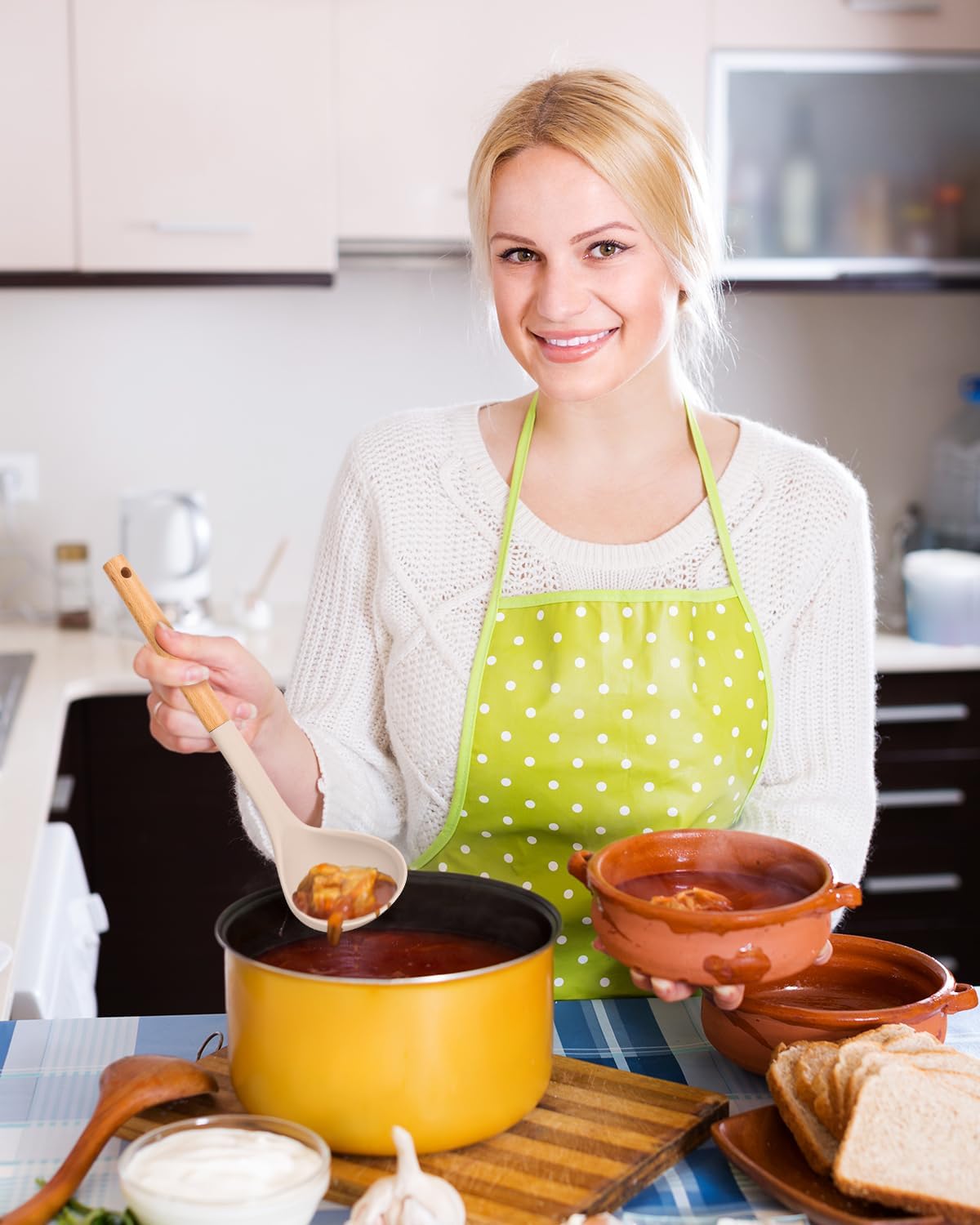 Pack of 2 Soup Ladle, Silicone Ladle Spoon with Wooden Handle, Large Non Stick High Heat Resistant Kitchen Utensils for Cooking, Stirring, Serving Soups(BLACK-KHAKI)