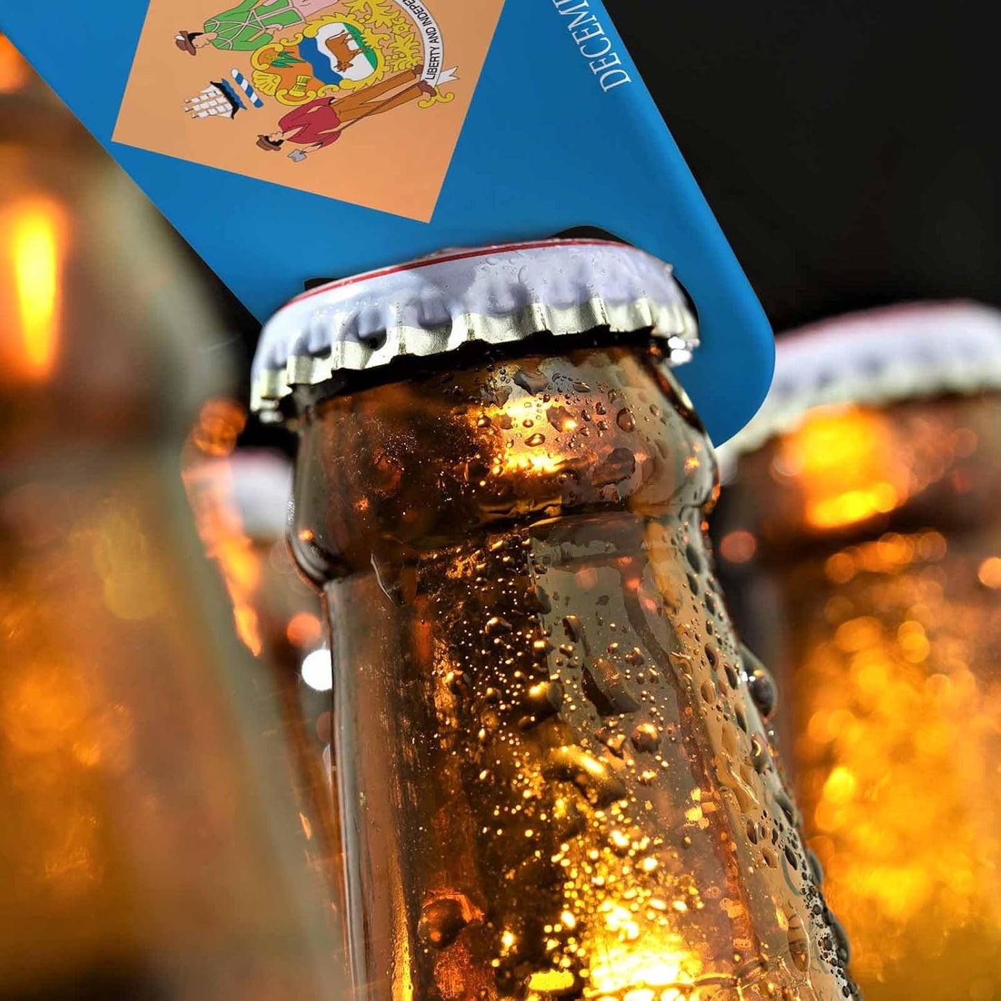 Delaware State Flag Stainless Steel Bottle Opener Abstract Retro Blue Country Flag Patriotic Art Flat Beer Bottle Opener Keychain for Home Kitchen Bar Restaurant Party Birthday Gift