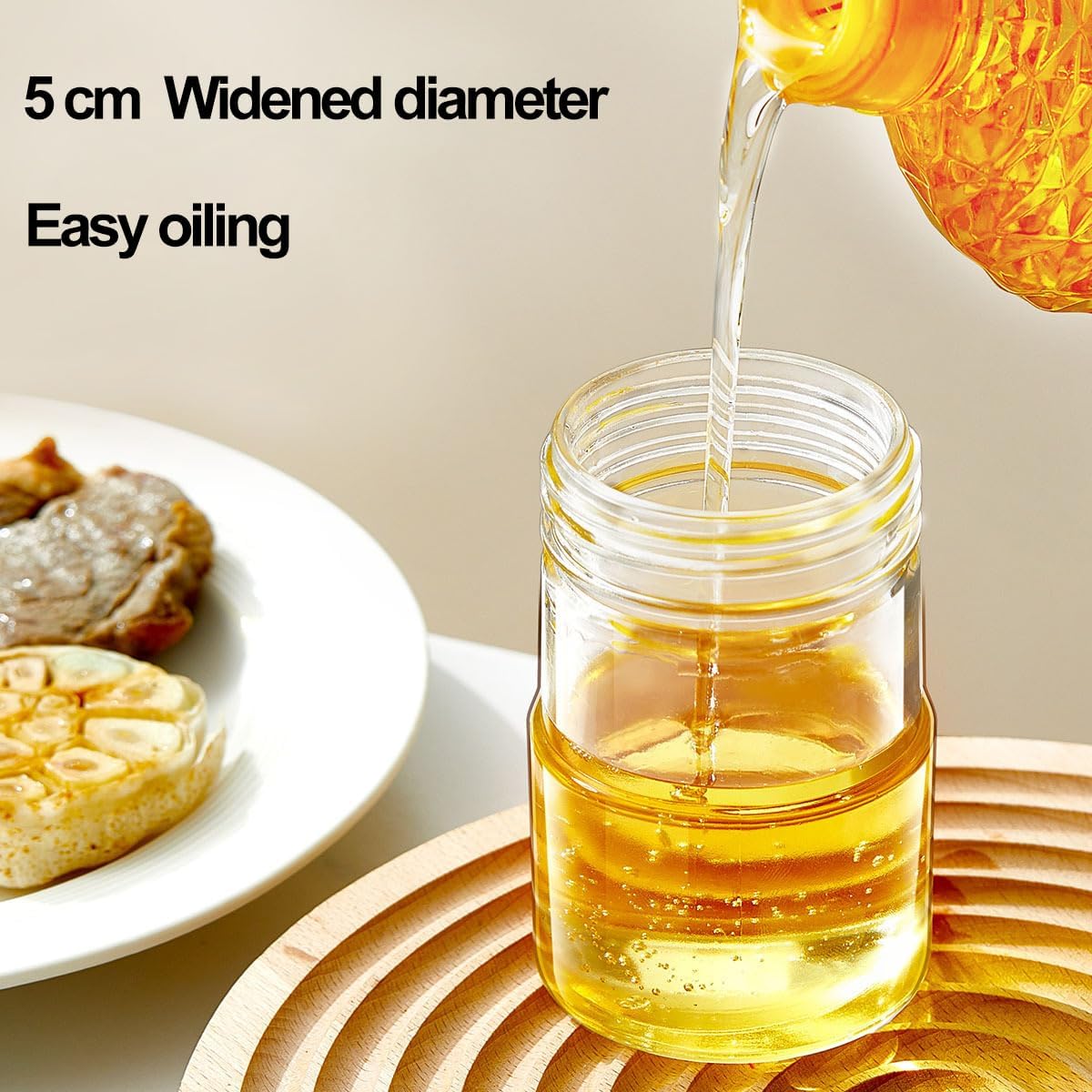 Glass Oil Dispenser with Heat Resistant Brush,Oil Dispenser Bottle with Silicone Pastry Brush for Kitchen,Cooking Vinegar and Sauce BBQ Grill Frying (Oil Dispenser-Green)