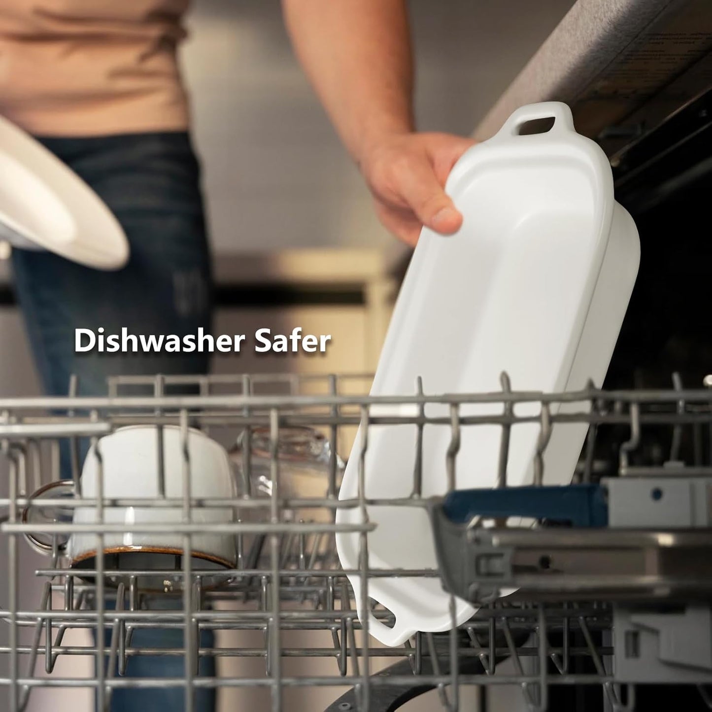 4 Quart Casserole Programmable Slow Cooker with Ceramic Baking Dish - Perfect Kitchen Small Appliance for Family Dinners, Oven Safe and Durable Bakeware for Lasagna, Roasts