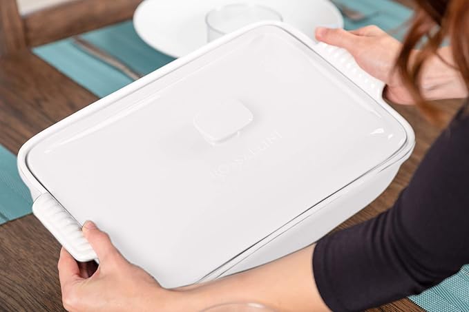 Stoneware Casserole Dish Bakeware Set with Lid, Covered Rectangular Dinnerware, Large 3.2 Quart, 11 by 9 Inch, Bianco [White]