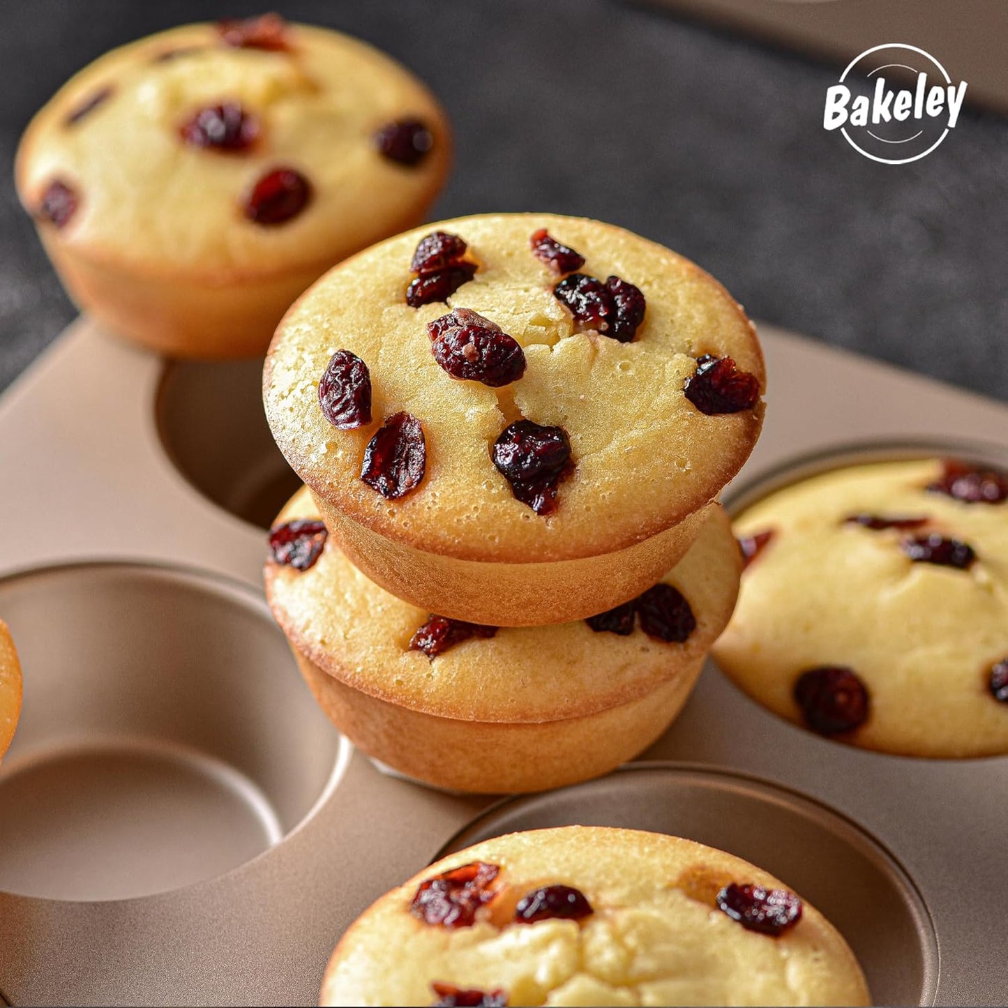 Muffin Cake Pan, 13-inch Non-Stick 6-Cavity Cupcake Pan Bakeware for Oven Baking (Champagne Gold)