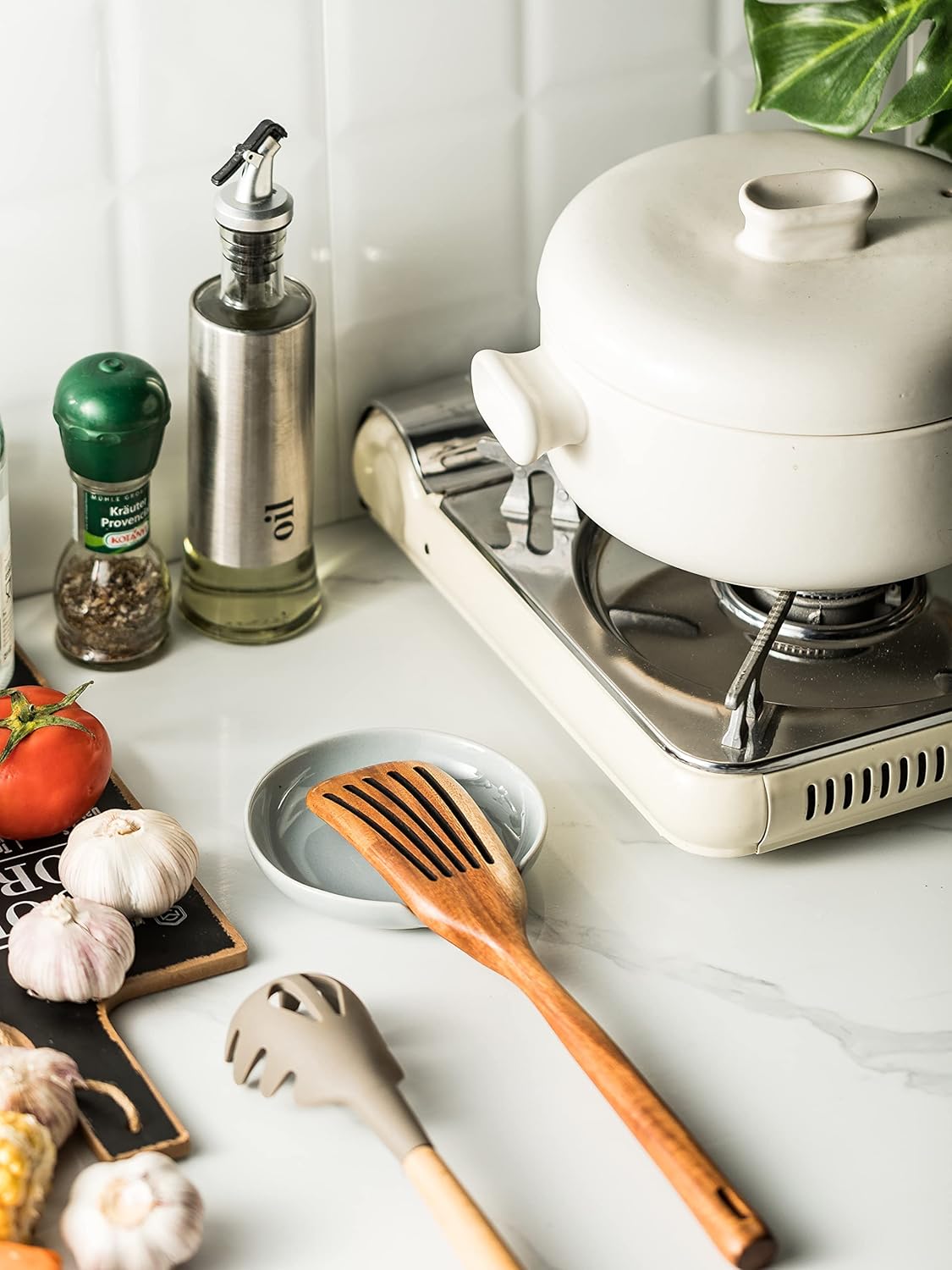 Ceramic Spoon Rest for Kitchen Counter, Kitchen Spoon Holder for Stove Top, Cooking Utensil Rest with Drip Tray for Ladles Tongs Spatula, Dishwasher Safe, Light Gray