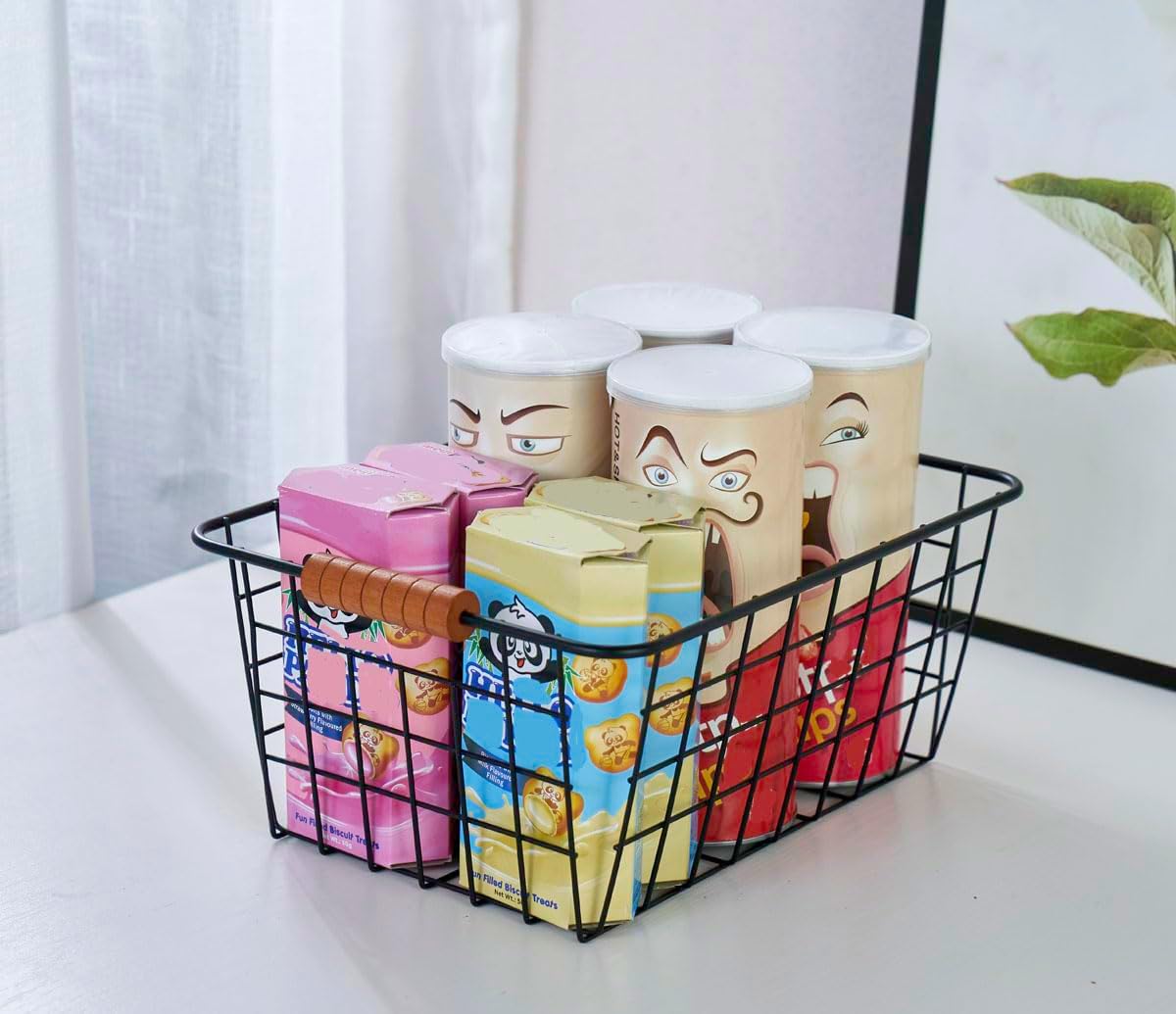 Wire Kitchen Storage Basket 2 Packs,Perfect Pantry Organization Accessories Baskets,Laundry Basket,With a Wooden handle,Suitable for Kitchen,Bathroom,Bedroom,Tabletop,Stackable,Black