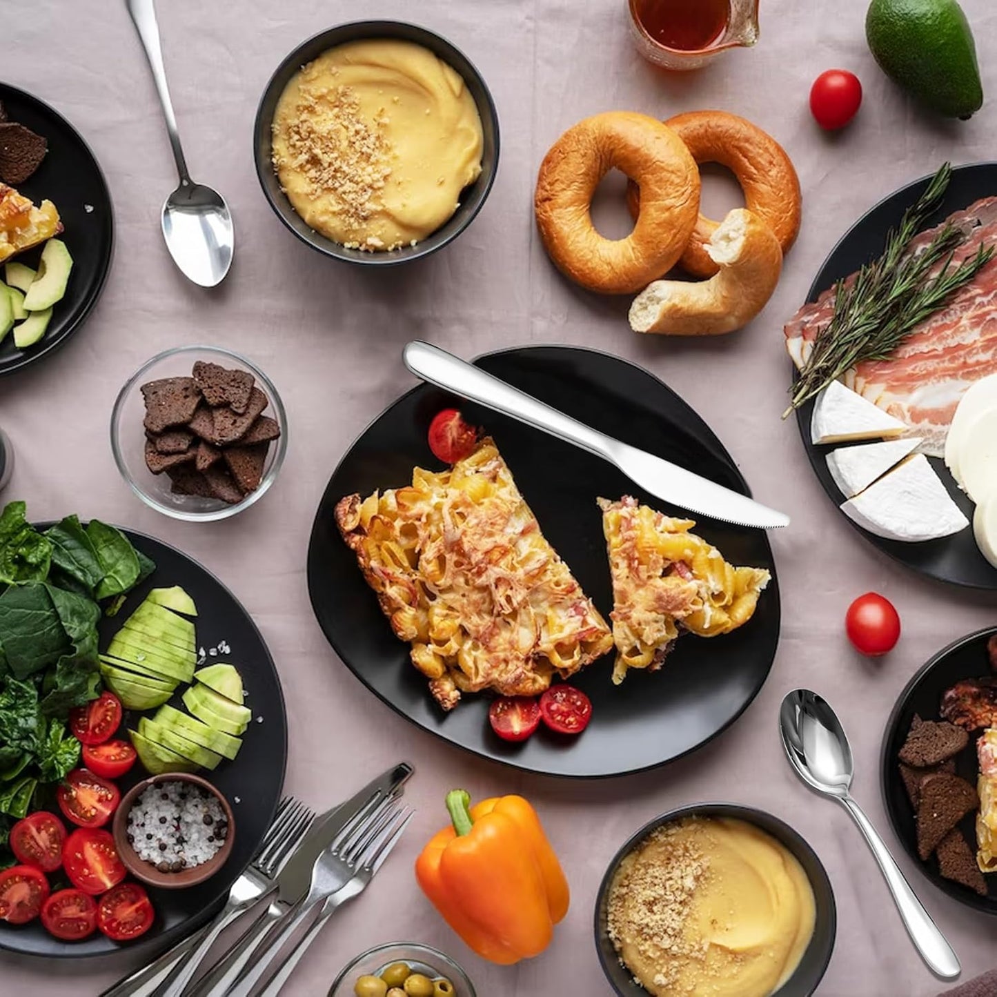 SANTUO Stainless Steel 12PCS Dinner Set combo with 4 Dinner Knives, 4 Dinner Forks, 4 Dinner Spoons，Silverware Set for Home, Kitchen and Restaurant, Mirror Polished& Dishwasher Safe