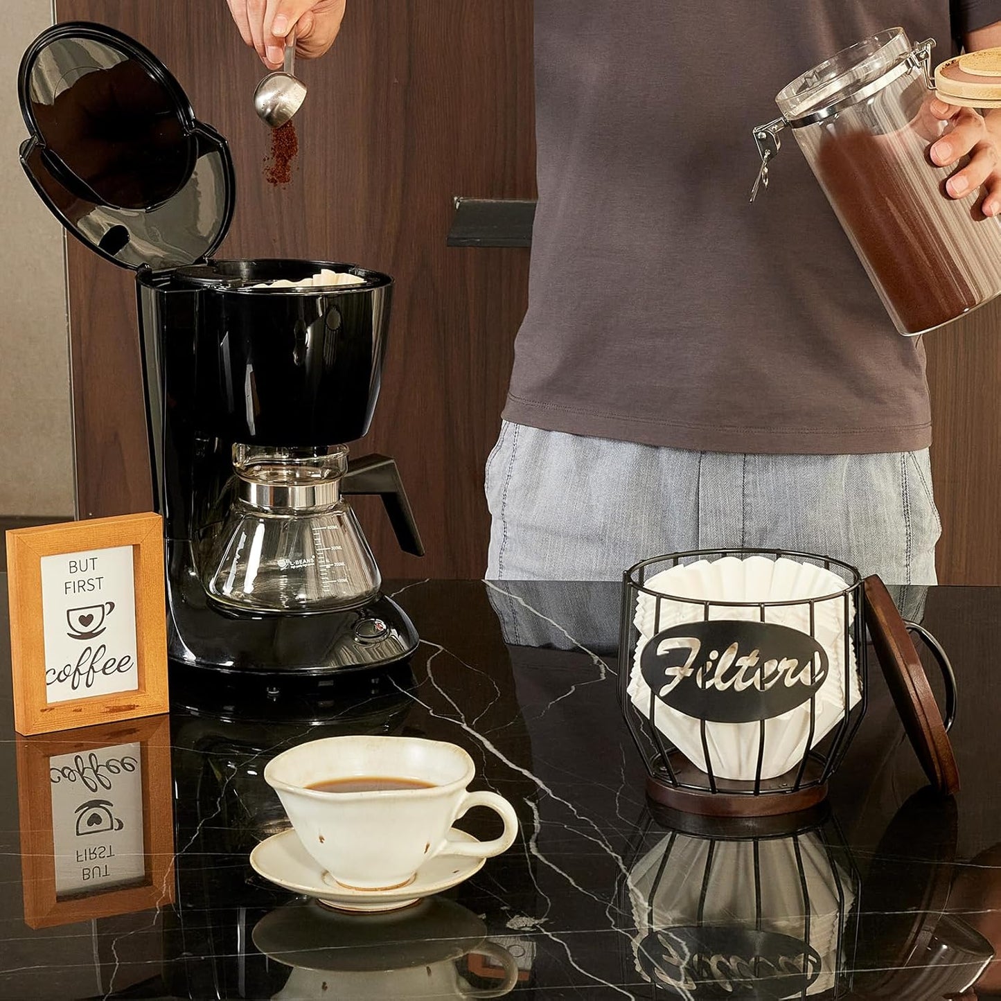 Yangbaga Coffee Filter Holder with Wood Lid,Wood and Metal Coffee Filter Storage Container Basket for Coffee Filters 2-4 Cup,Round Coffee Filter Holder Case for Counter,Coffee Bar Accessories decor