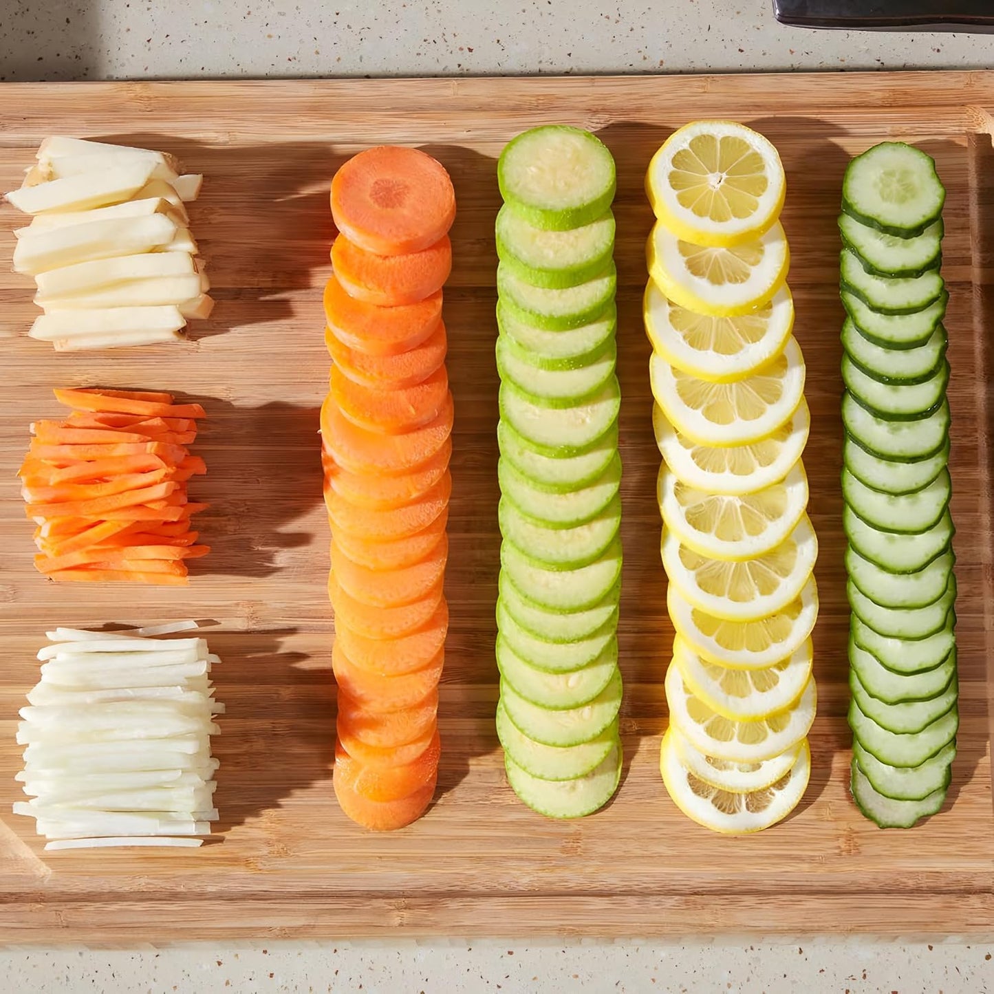 Vegetable Chopper, Safe Mandoline Slicer for Kitchen, Adjustable Thickness Potato Slicer, Manual Food Chopper, Veggie Dicer Kitchen Gadgets Sets (Red)