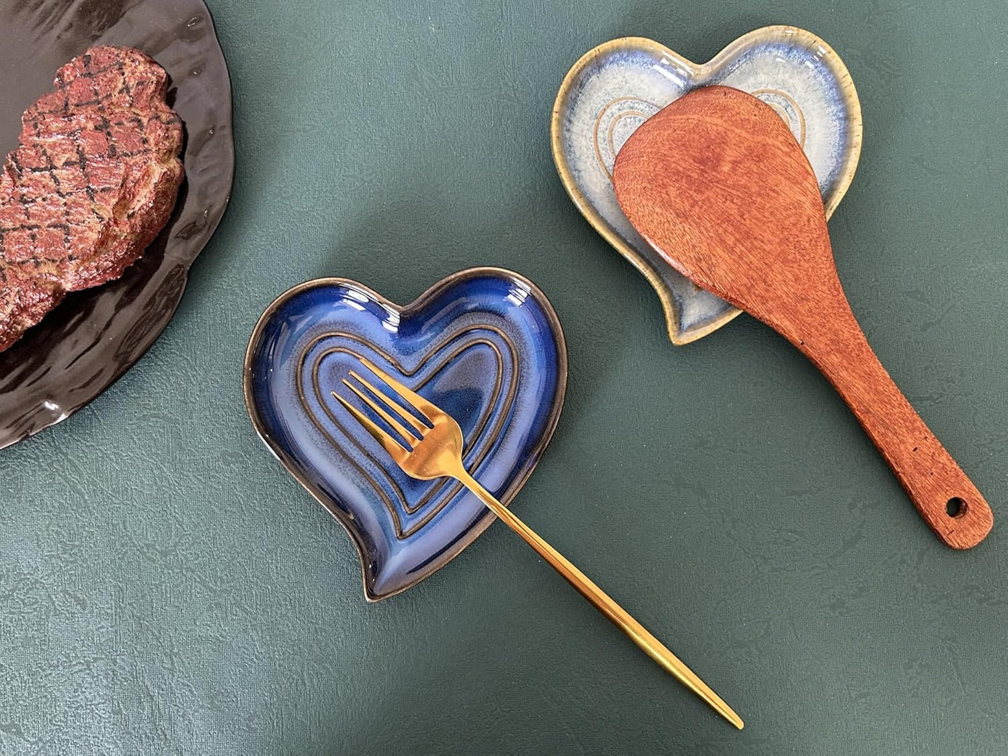Ceramic Spoon Rest for Stove Top, Heart Cute Spoon Rest for Kitchen Counter, Cooking Spoon Holder for Kitchen Counter, Utensil Rest Spatula Rest Ladle Holder Tong Rest (Retro Sapphire)