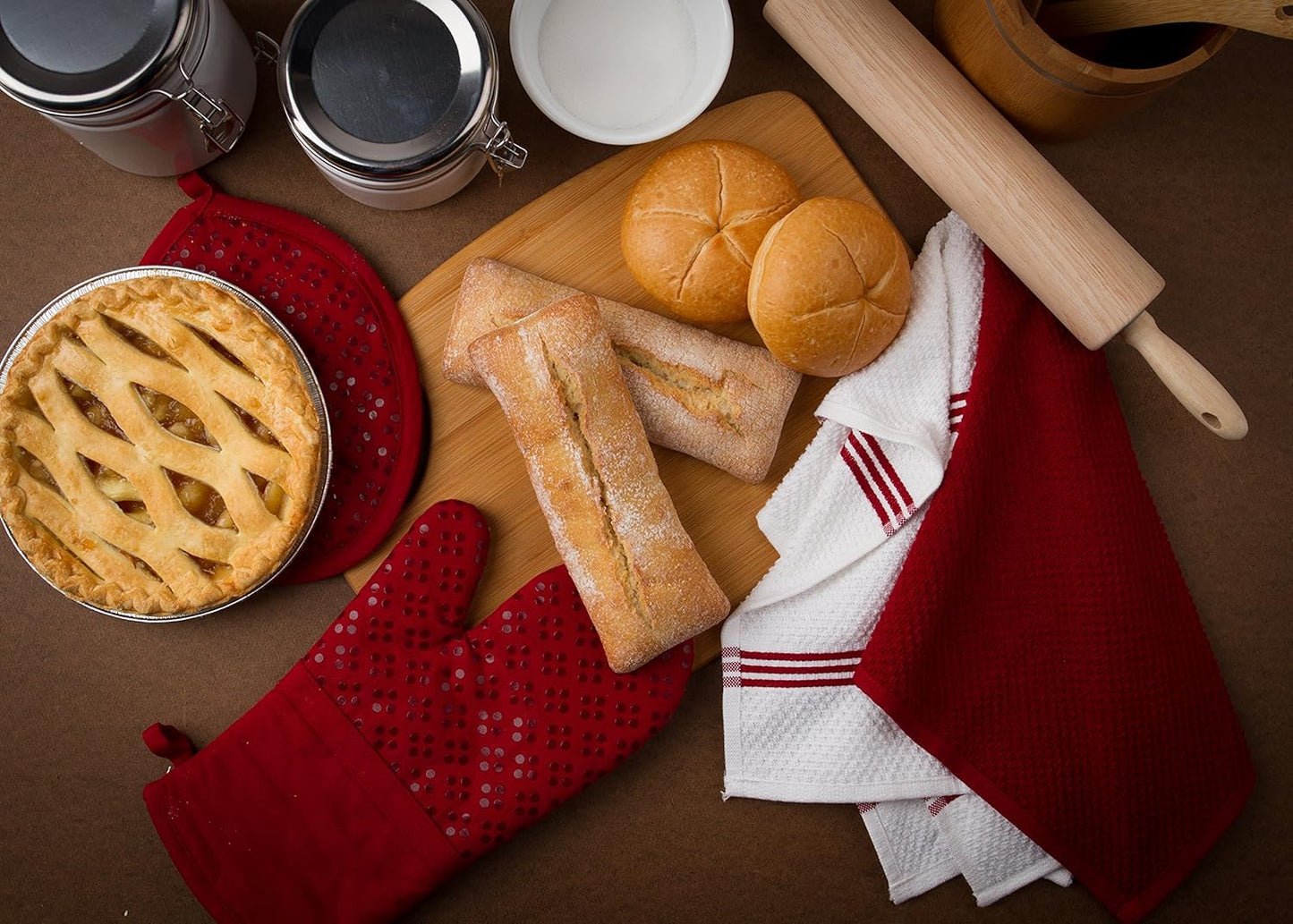 Sticky Toffee Silicone Pot Holders Set of 2, Red, Heat Resistant to 500°F, Non-Slip Oven Hot Pads with Oeko-Tex Cotton Shell, 7 x 9 in